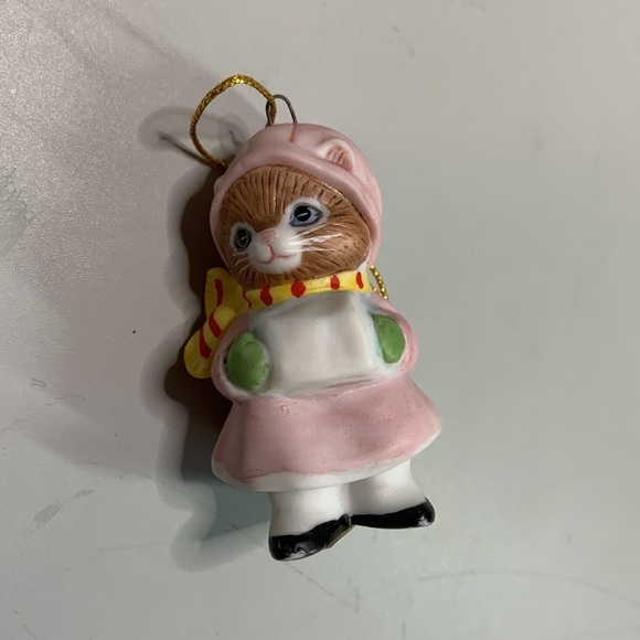 Kitty Cucumber Schmid The Snowball Fight Ornament Collection. 1989 Vintage boxed - Picture 14 of 16